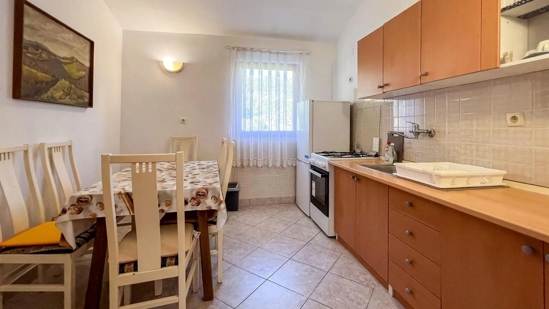Apartments Franjo Mundanije